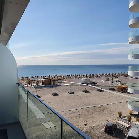 Sea On Exclusive * Mamaia